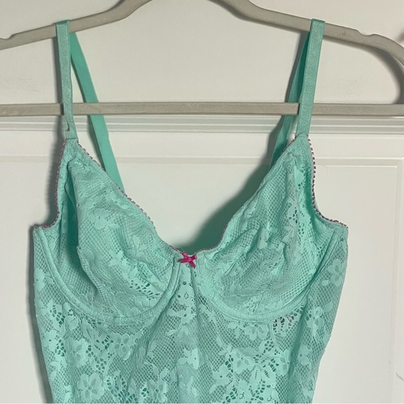 New! Victoria's Secret Waterfall Tease Lace Unlined Demi Bodysuit 47410 - Picture 3 of 14